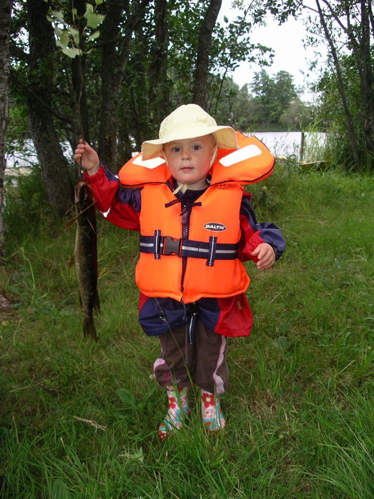 IMGP0079.JPG - Kolla vilken gädda - resultat på första fisketuren någonsin!