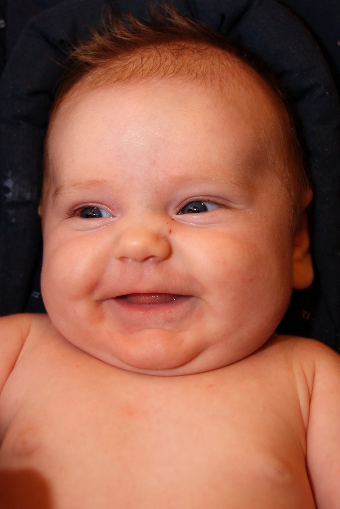 _DSC2895_2.jpg - Keep smiling. Iris Alice Hedvig Maria.