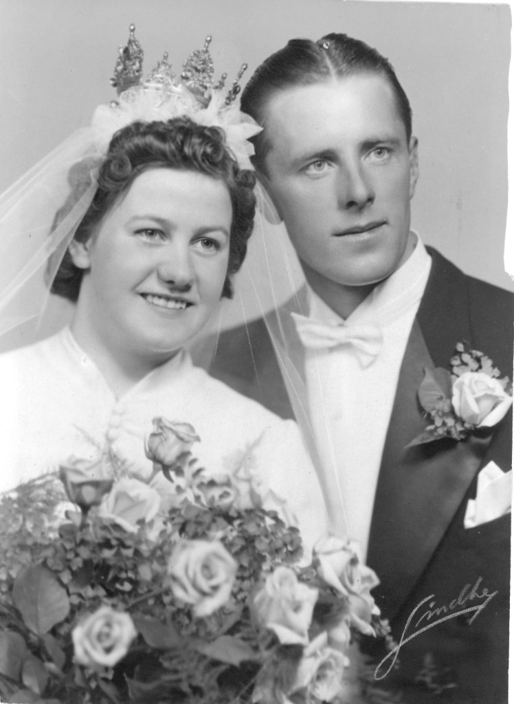 Kort-000002.jpg - Mormor och Morfar