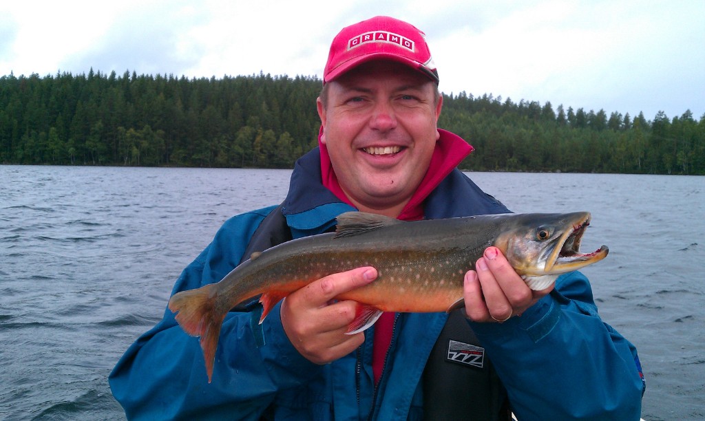 IMAG0983.jpg - Riktigt fin röding 1,2 i dessa vatten