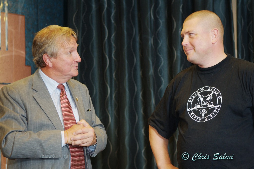 _DSC0083.JPG - Ordföranden Christer "Crillo" Lindgren & Chris "Filur" Salmi