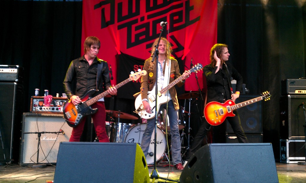 IMAG0945.jpg - Rock 'n' roll