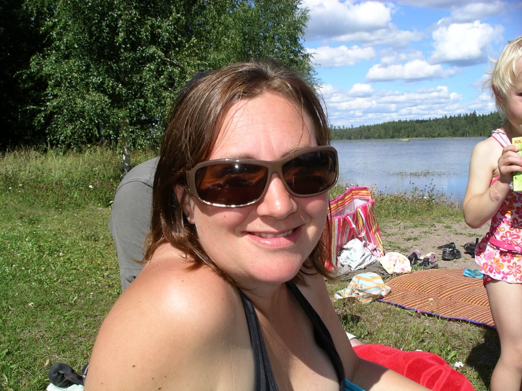 IMGP0096.JPG - Min syster Katarina vid badstranden.