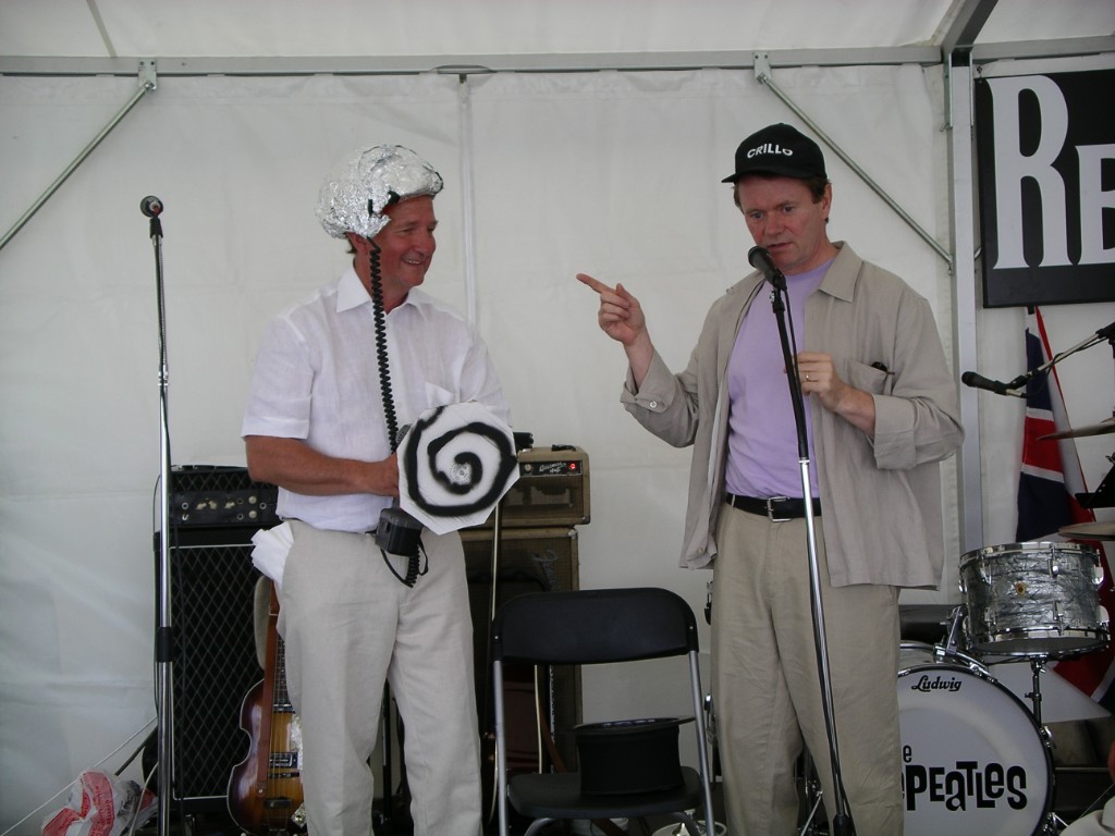 IMGP1422.JPG - Crillo firar 60 med assistans av Ismo.