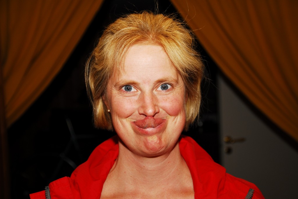 DSC_0030.JPG - Jag kan slicka mig på näsan!