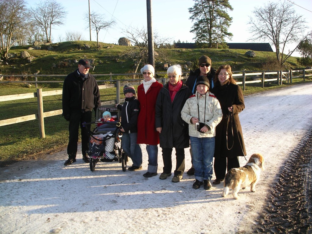 IMGP8277.JPG - Julafton 2006 vid Bögs gård.