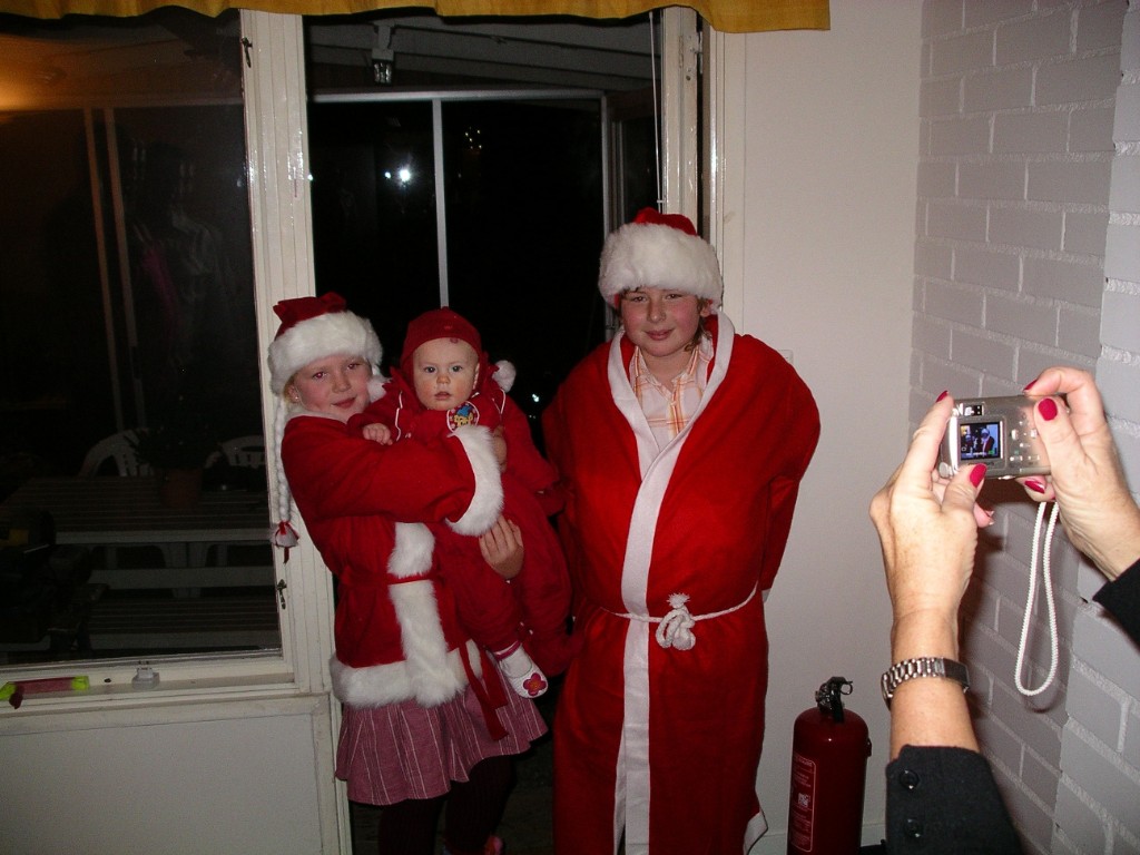 IMGP8295.JPG - Tomtarna julafton 2006!