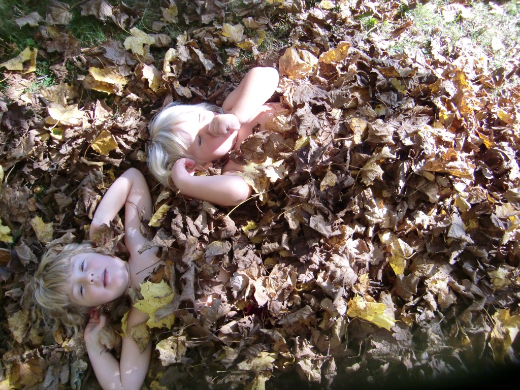 CIMG2967.JPG - Här vila mina två barn silla