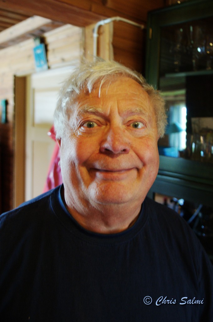 _DSC4818.JPG - Pappa Pekka, Farfar och Morfar flinar upp sig på min födelsedag