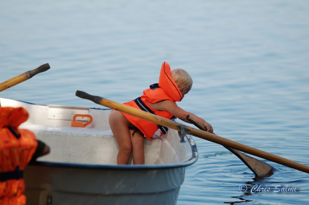 _DSC6489.JPG - Alice hjälper till att paddla