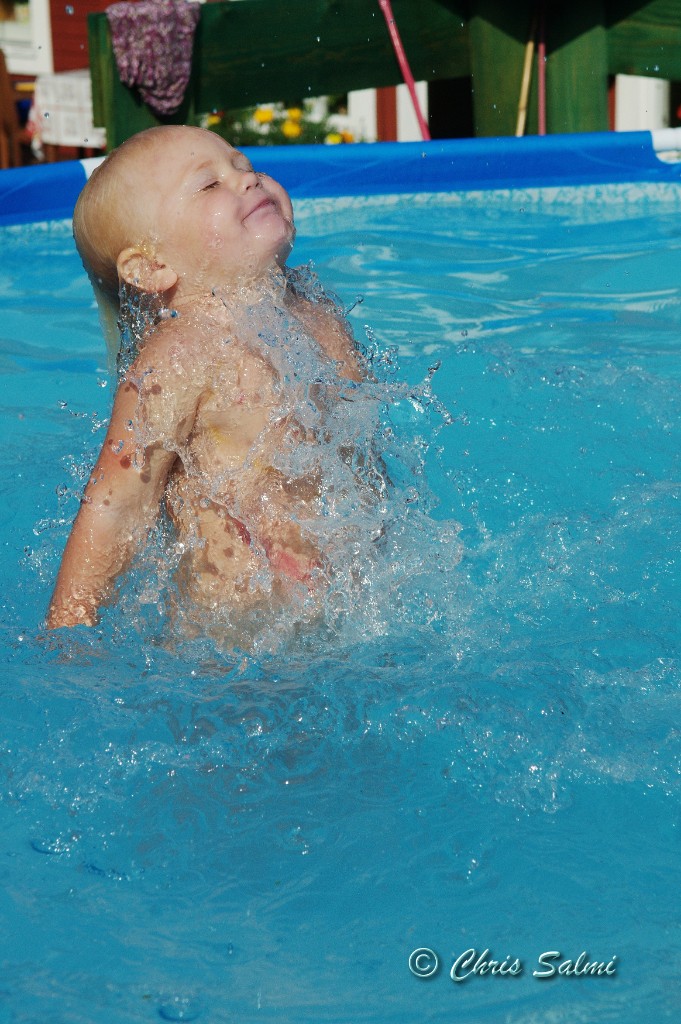 _DSC9799.JPG - Bad i poolen, Hinsebo Norberg