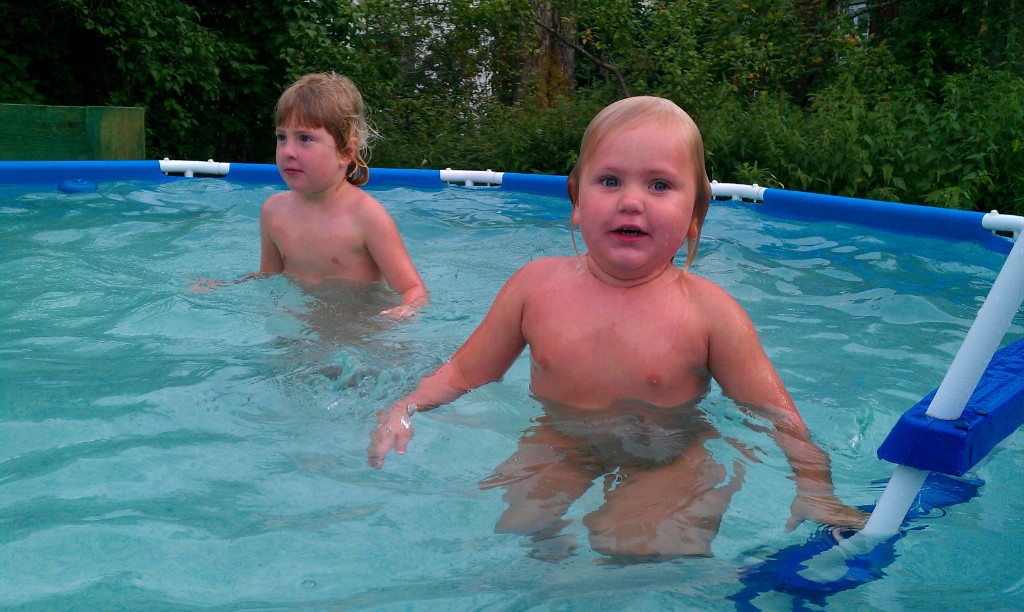 IMAG0803.jpg - Bad i farfars pool