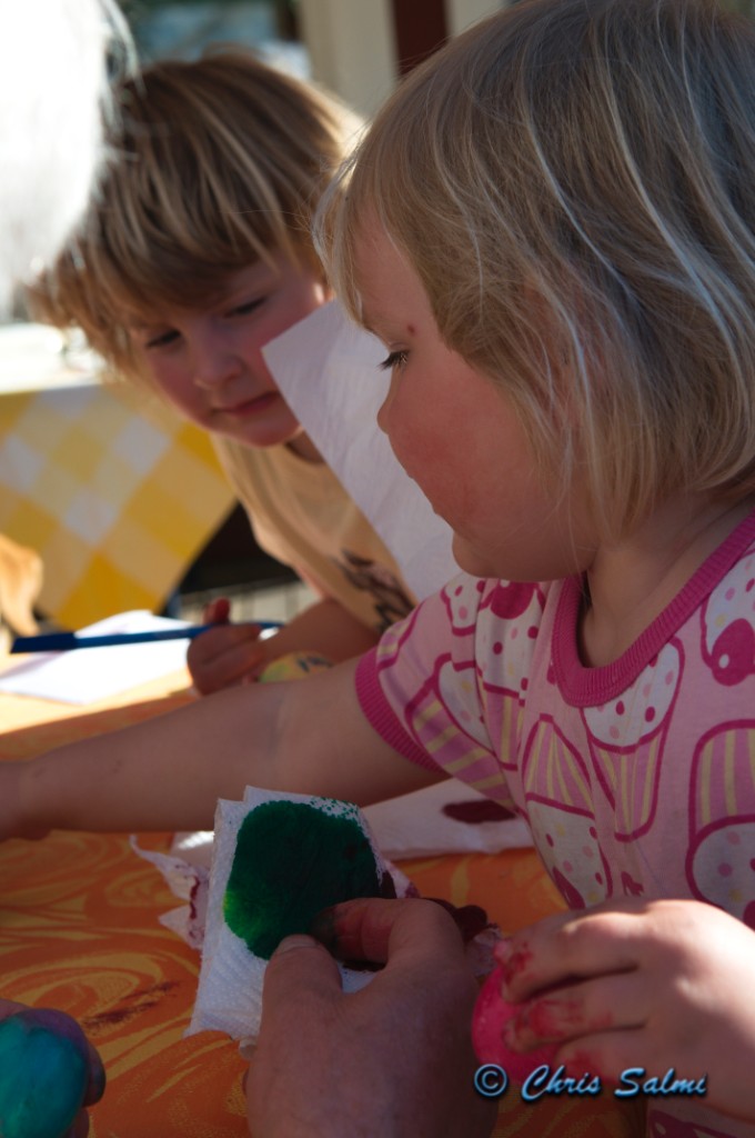 _DSC4825.JPG - Alice målar på