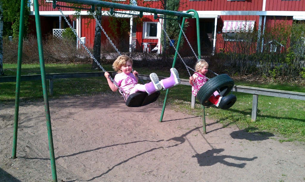 IMAG0279.jpg - Det finns gungor i Krylbo